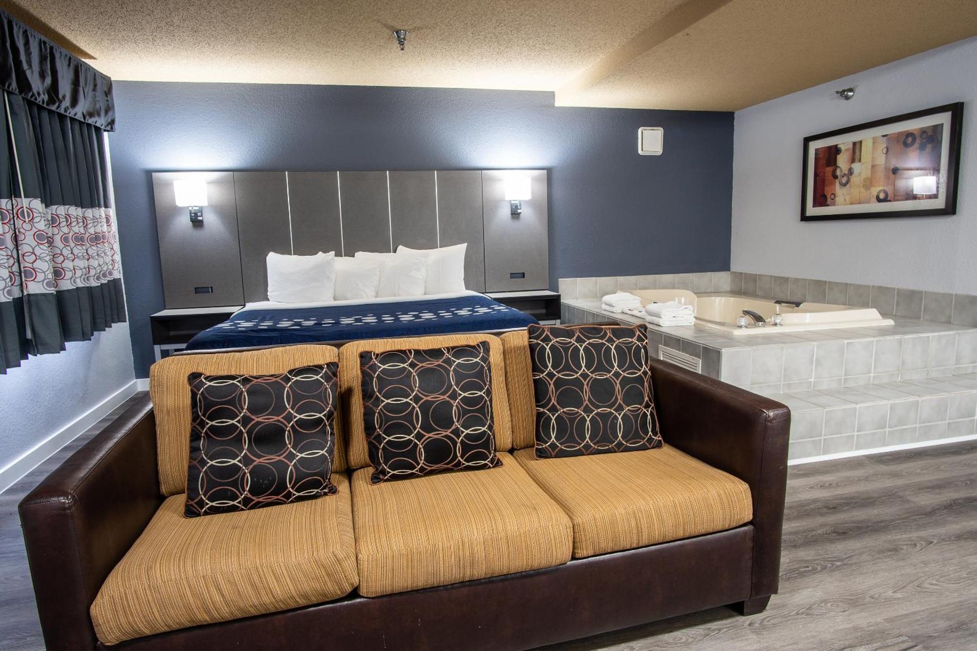 Coratel Inn And Suites By Jasper Eagan St Paul Airport & Mall Of America 外观 照片