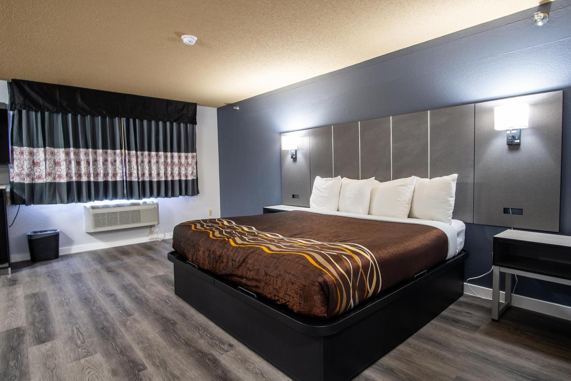 Coratel Inn And Suites By Jasper Eagan St Paul Airport & Mall Of America 外观 照片