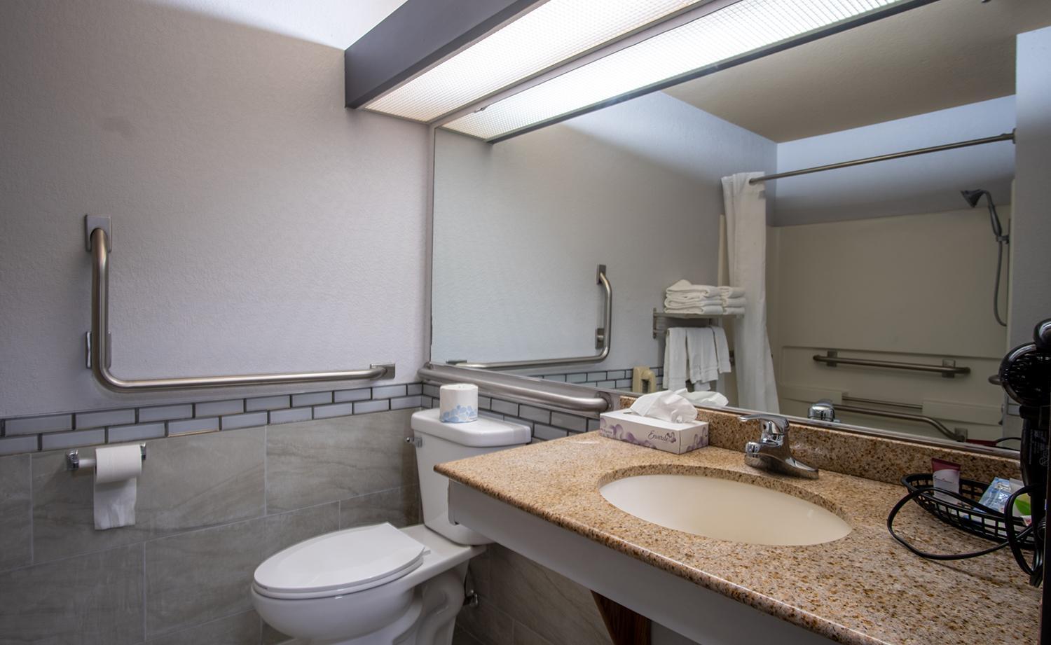 Coratel Inn And Suites By Jasper Eagan St Paul Airport & Mall Of America 外观 照片